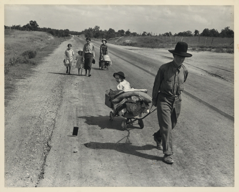 Dorothea Lange, Family walking on highway, five children, silver print, 1938, printed circa 1960.